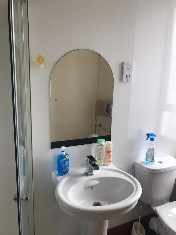 Prime Location Rooms In High Street Fort William Exterior photo